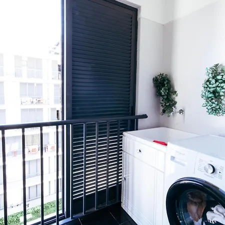 Lulina Two Bedroom By Alma