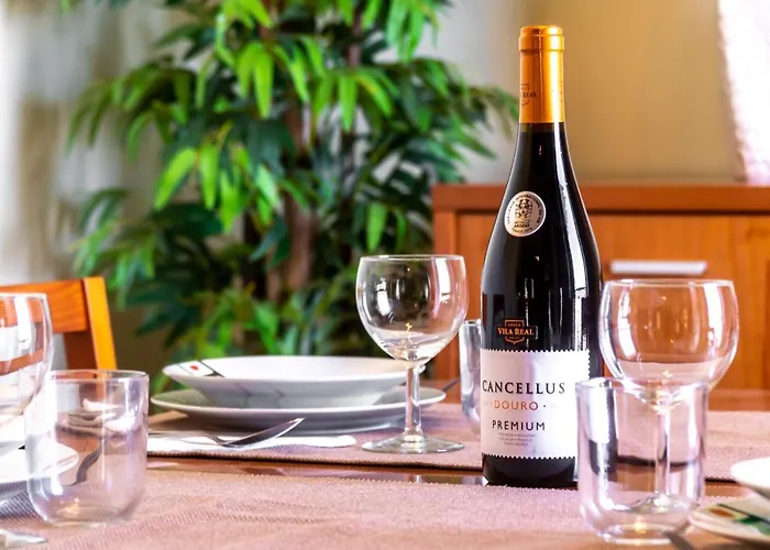 דירה Lulina Two Bedroom By Alma *